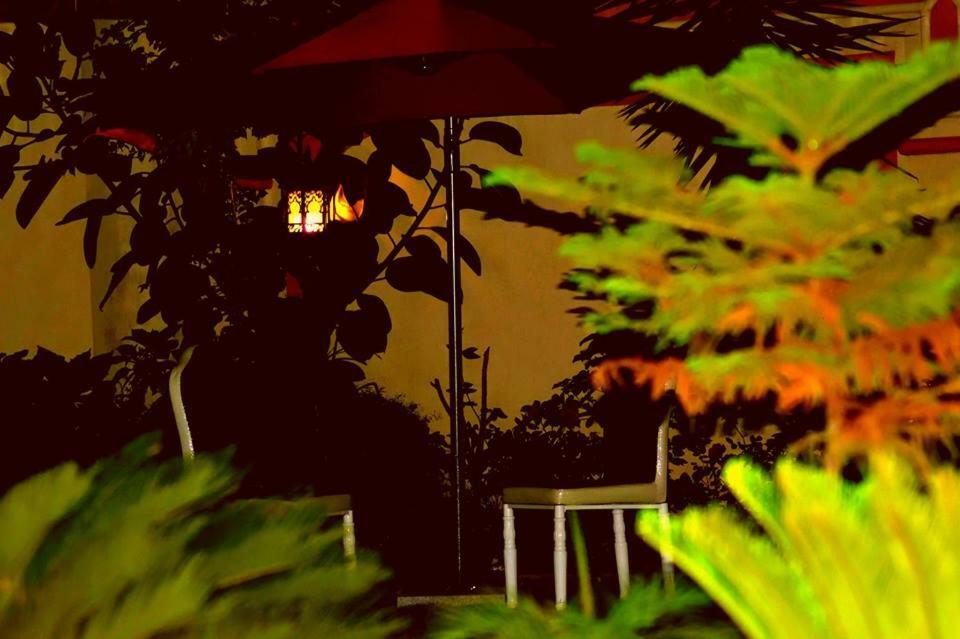 Royal Emirates Residence Abbottabad Exterior photo